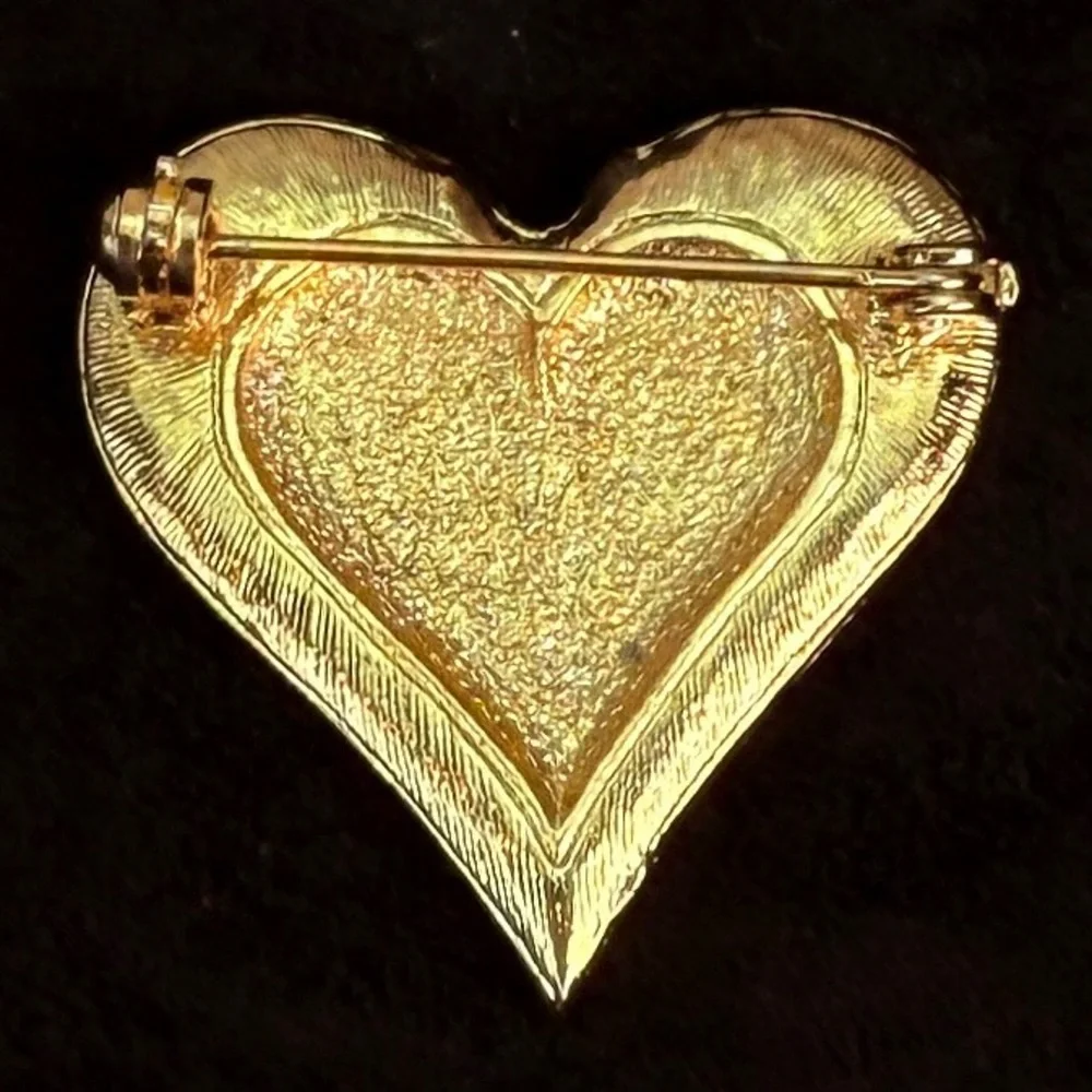 Vintage aged goldtone and red heart brooch pin